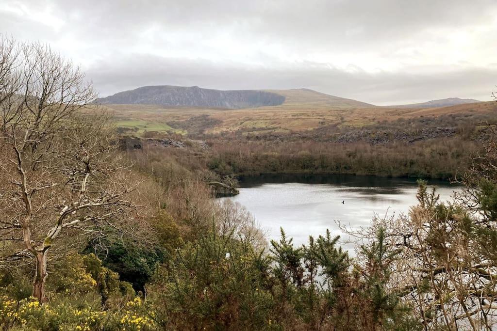 Welsh Holiday Home Sleeps 5 Close To Beaches & Mountains Nantlle Экстерьер фото